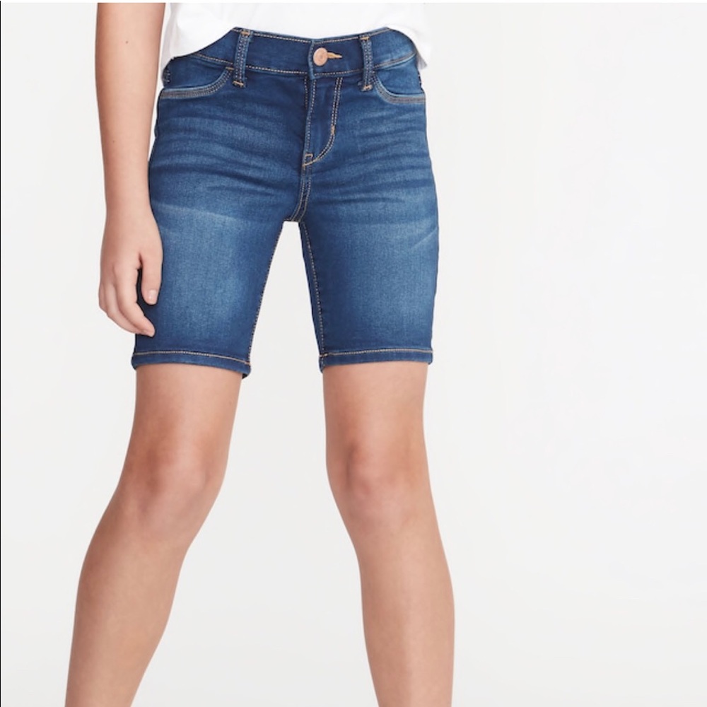 Girls size 14 ballerina style shorts